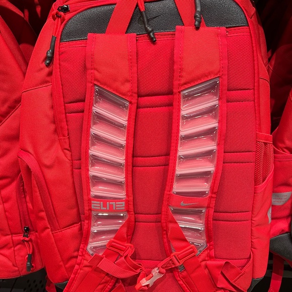 Nike Elite Pro Badketball Backpack - Picture 2 of 2
